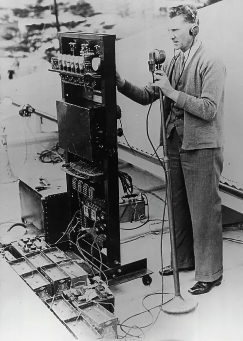 Framed Print : Shortwave Equip: In the 1930s 'portable' did not mean 'compact Framed Print : Shortwave Equip: In the 1930s 'portable' did not mean 'compact