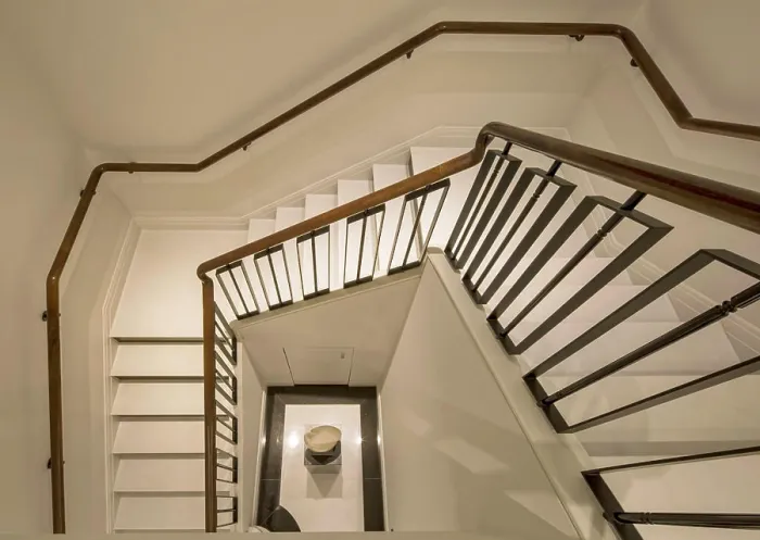 Framed Print : Staircase. Ten Trinity Square - The Residences, London, United Kingdom. Architect: Aukett Swanke, 2017 Framed Print : Staircase. Ten Trinity Square - The Residences, London, United Kingdom. Architect: Aukett Swanke, 2017