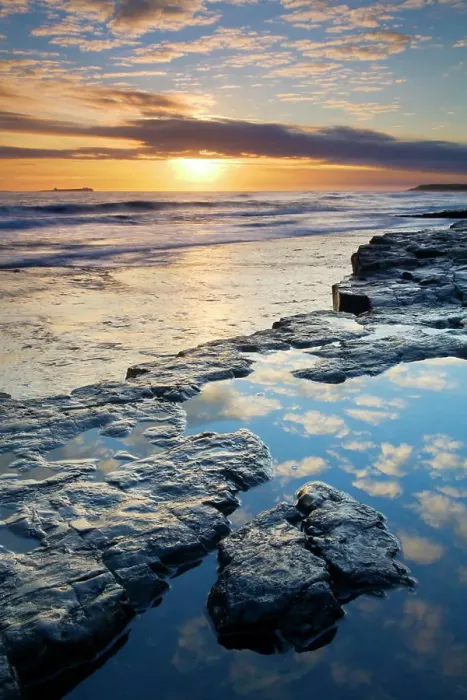 Framed Print : Sunrise over Bamburgh Beach in winter, Northumberland, England, United Kingdom, Europe