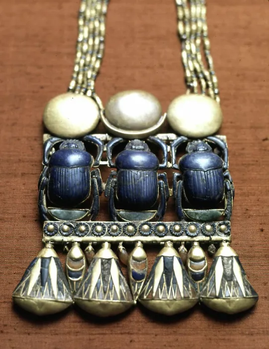 Framed Print : Triple scarab pectoral. Tutankhamun treasure Framed Print : Triple scarab pectoral. Tutankhamun treasure