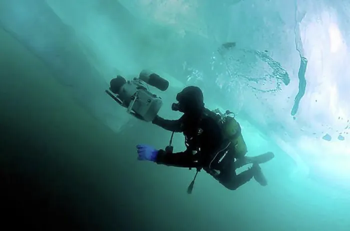 Framed Print : Underwater video-operator Didier Noirot, ice-diving in Lake Baikal, Olkhon island, Siberia, Russia, Eurasia, Europe Framed Print : Underwater video-operator Didier Noirot, ice-diving in Lake Baikal, Olkhon island, Siberia, Russia, Eurasia, Europe