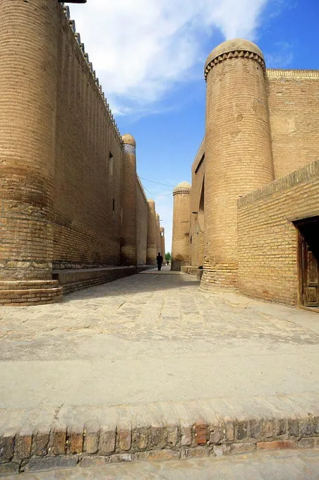 Framed Print : Uzbekistan, Khiva, Old Town, Street Scene