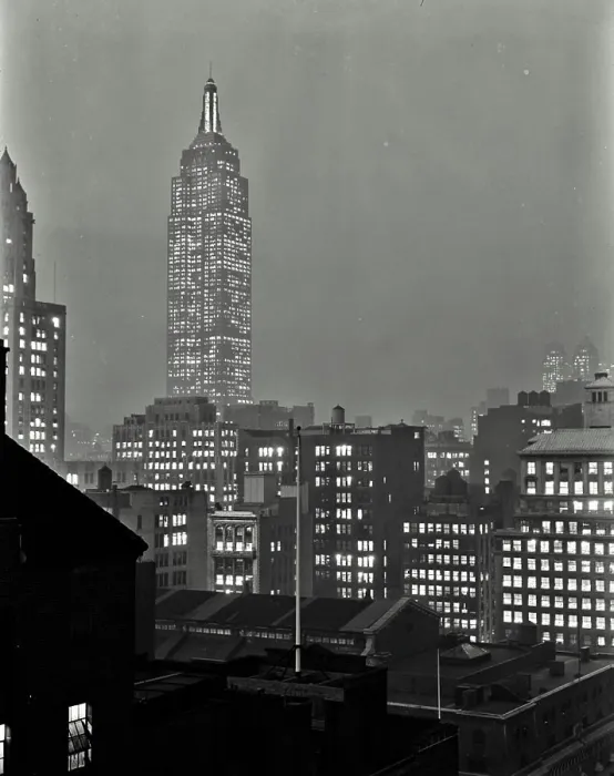 Framed Print : Vintage photograph. Empire State Building from 23rd Street at night. New York City, Cityscape Framed Print : Vintage photograph. Empire State Building from 23rd Street at night. New York City, Cityscape