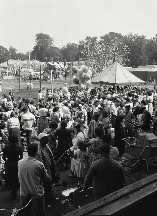 Framed Print : Vintage Photograph. Fair goers at Mineola Fair in New York Framed Print : Vintage Photograph. Fair goers at Mineola Fair in New York