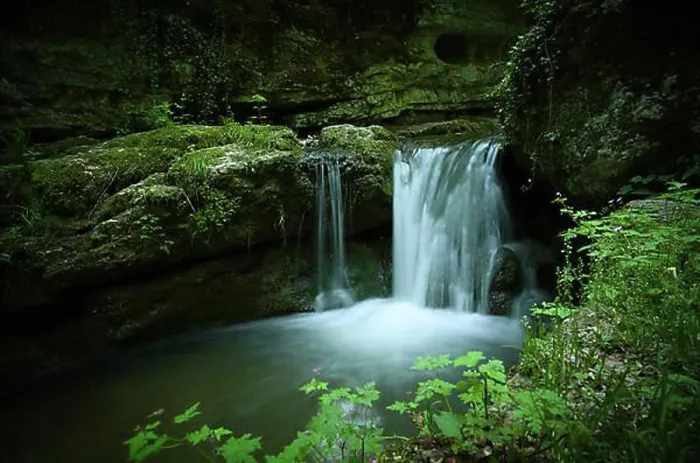 Framed Print : Waterfall on the meditation path in the Verenaschlucht, Solothurn, Switzerland, Europe Framed Print : Waterfall on the meditation path in the Verenaschlucht, Solothurn, Switzerland, Europe