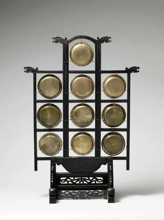 Framed Print : Yunluo (鑼 )'Cloud Gong 19th century Chinese The yunluo consists of ten tuned bronze gongs of varying thicknesses