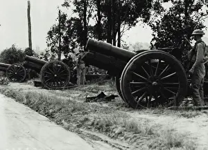 Guns Prints: 155mm Howitzer - Guns War File. October 16, 1939
