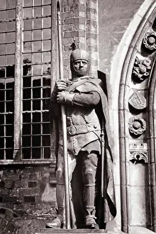Gothic Prints: 1930s STATUE OF MEDIEVAL KNIGHT ON RATHAUS CITY HALL BREMEN GERMANY