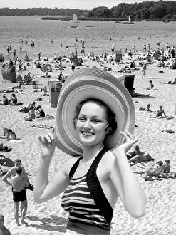 Composite Prints: 1930S Vacation Montage Portrait Smiling Woman In Bathing Suit Wearing Large Straw Hat And Scene Of Crowded Beach