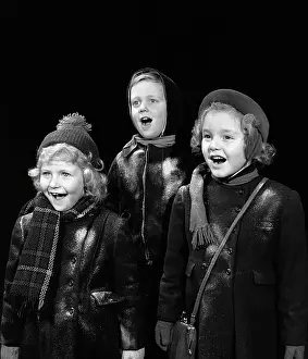 Small Group Of People Prints: 1940S Three Children Singing Caroling