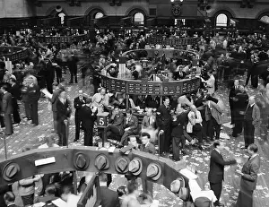 Overlooking Prints: 1940s TRADING IN PROGRESS ON FLOOR OF NEW YORK STOCK EXCHANGE NYC USA
