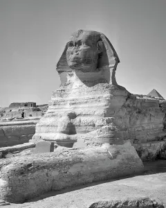 Limestone Prints: 1960s THE GREAT SPHINX OF GIZA OUTSIDE OF CAIRO EGYPT LIMESTONE STATUE BUILT CIRCA 2500 BC BY PHARAOH KAFRE