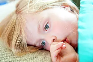 Sleep Prints: 5 years old girl sucking her thumb