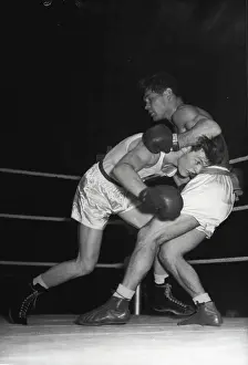1955 Prints: Amateur Boxing - L. Newman - white vest (Gt)