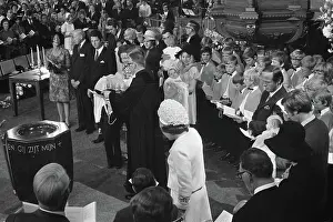 Baptism Prints: Anefo photo collection. Baptism Prince Pieter Christiaan in Apeldoorn