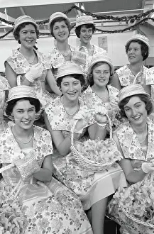 Costumes Prints: Anefo photo collection. Haarlem flower girls with their new costumes. March 2, 1961