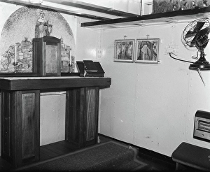 Anefo photo collection. Interior Chapel HR. Ms. Karel Doorman'. November 7, 1947. Rotterdam