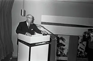 Speech Prints: Anefo photo collection. Opening of a new Philips Duphar and Phonogram building