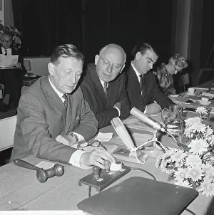 Professor Prints: Anefo photo collection. PvdA congress in Tivoli in Utrecht J