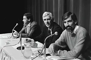 Berg Prints: Anefo photo collection. PvdA Election Researcher Campagned Lamp Maurice de Hond