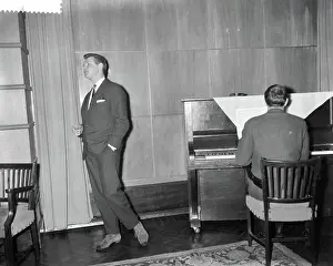 February Prints: Anefo photo collection. Rehearsals for the final of the National Song Contest 1960 in Hilversum