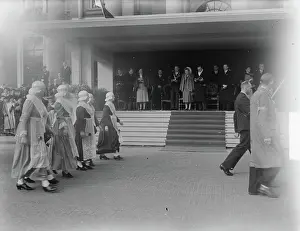 Justice Prints: Anefo photo collection. Series: Visit Queen Juliana and Prince Bernhard to Friesland