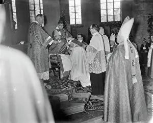 Moors Prints: Anefo photo collection. Solemn bishop equivalence from Mgr