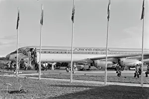 January Prints: Anefo photo collection. Suriname; Surinam Airways on Zanderij. January 15, 1976. Suriname