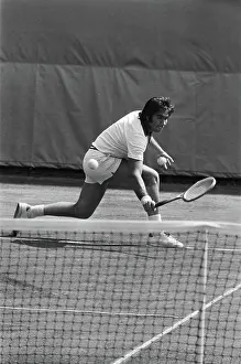 Tennis Prints: Anefo photo collection. Tennis Championships Milk House, Santana in Aktie. July 14, 1976