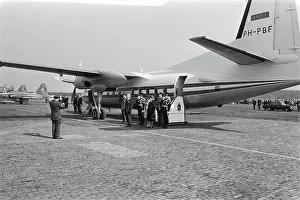 Arrival Prints: Anefo photo collection. Visit from the Canadian Governor General Roland Michener