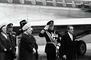 Arrival Prints: Anefo photo collection. Visit Mexican president with wife and daughter to the Netherlands