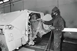 Broadcast Prints: Anefo photo collection. White sprayed army vehicles i