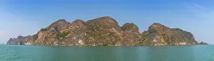 Draussen Prints: Ao Phang Nga National Park - Phanak Island Panorama A panorama picture of the Phanak Island