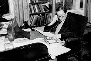 1935 Prints: A.P. Herbert. December 09, 1935. (Photo by The International Graphic Press Ltd.)