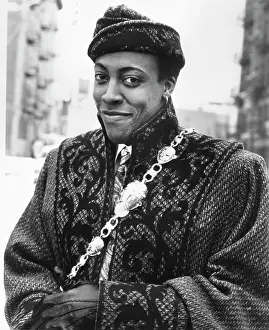 Film Prints: Arsenio Hall, on-set of the Film