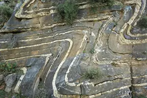 Crete Prints: Asymmetric antiform and synform in marble (gray) and quartzite of the Plattenkalk Series