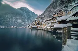 Salzkammergut Prints: Austria, Salzkammergut, Hallstatt with Lake Hallstatt in winter