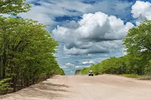Reise Prints: Auto auf einer Sandpiste, Chobe-Nationalpark