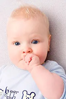 Fair Skinned Prints: Baby, 7 months old