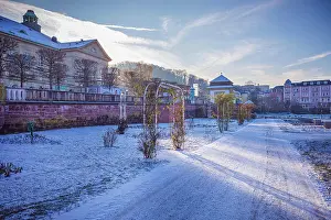 Architektur Prints: BAD KISSINGEN, BAYERN, DEUTSCHLAND - UM DEN DEZEMBER 2022: Stadtansicht von Bad Kissingen in Deutschland