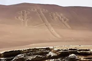 Coast Prints: Ballestas Candelabrum Mark Ancient large-scale geoglyph Candelabrum figure in Paracas national park Copyright: xZoonar