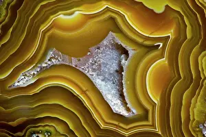 Natural Pattern Prints: Banded Agate, Quartzsite, AZ