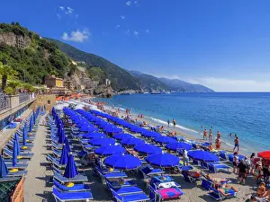 Good Prints: Beach of Monterosso al Mare, Italy