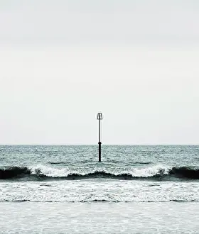 Waves Prints: Beacon and Ocean Waves