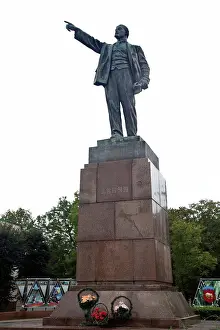 Belarus, Brest, Lenin Statue at Lenin Square