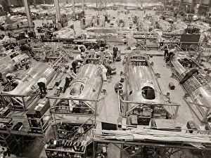 Incidental People Prints: Building B-17s