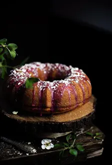 Soft Prints: Bundt cake with blackberry glaze and white chocolate flakes