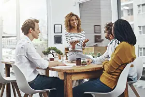 Brainstorming Prints: Business people, teamwork and feedback in meeting