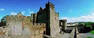 Institution Prints: Cahir Castle, Cahir, Co Tipperary, Ireland