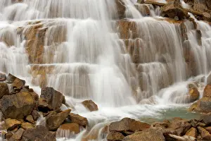 Rushing Prints: Canada, British Columbia, Yoho National Park
